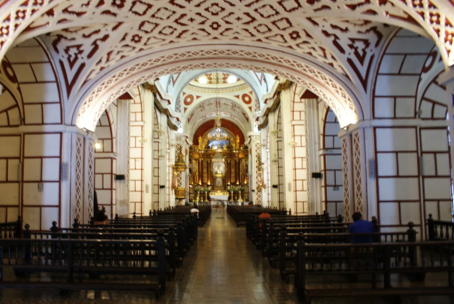 Exploring The Monastery of San Francisco, Lima (and Lima Catacombs ...