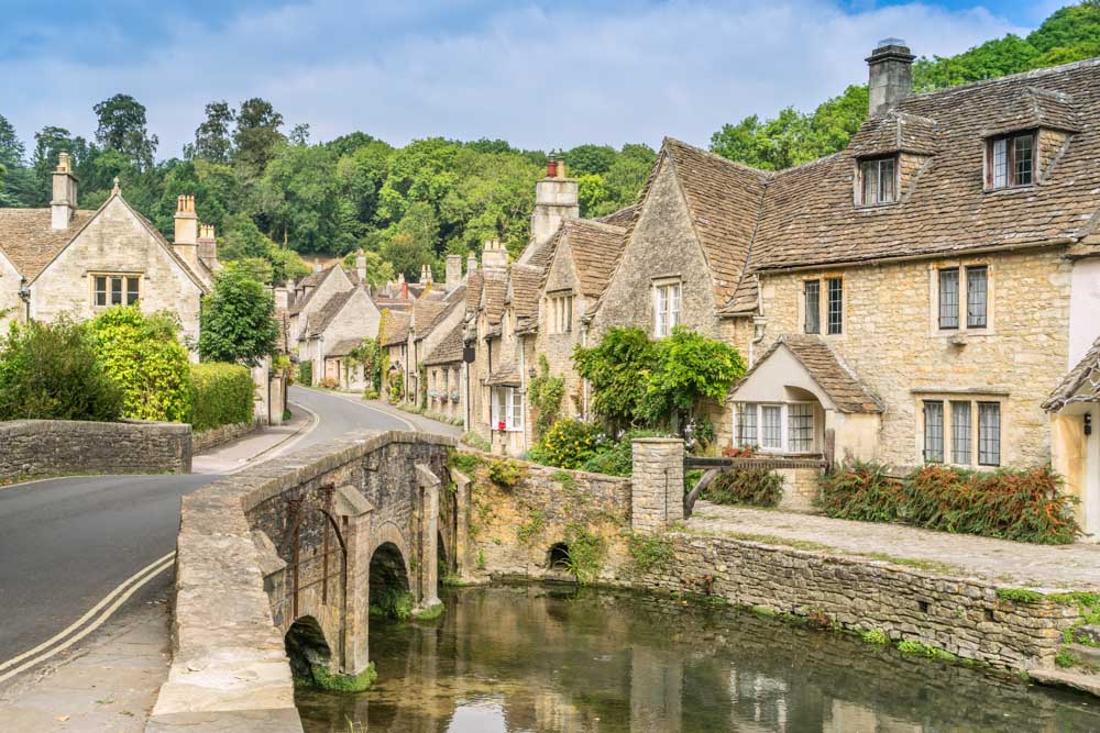 historic places to visit in the cotswolds