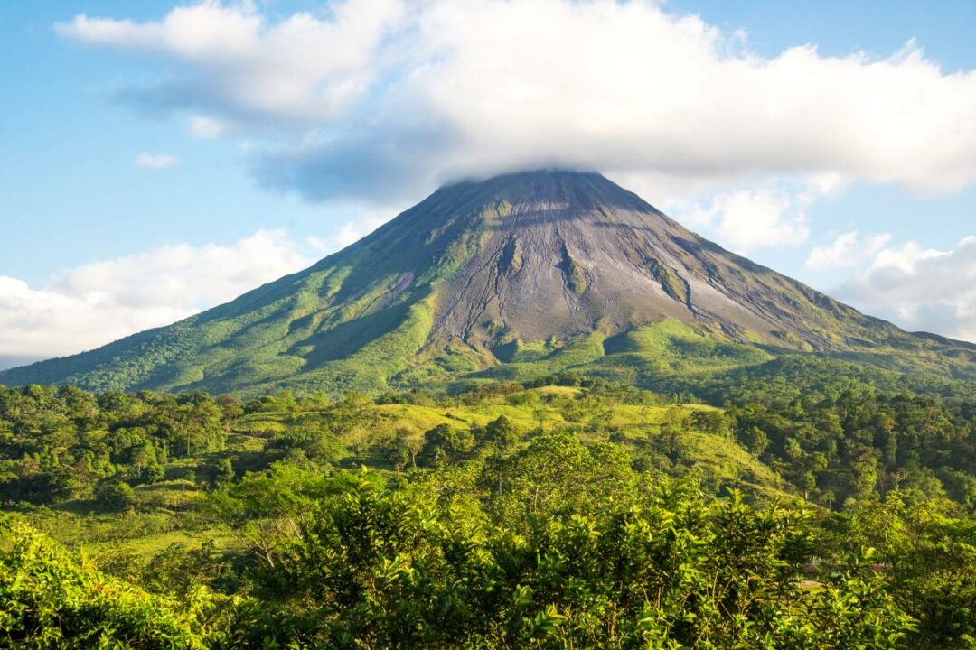 Two Days In Arenal Costa Rica A Perfect Arenal Itinerary   Arenal Volcano Costa Rica Shutterstock 409295182 1080x720 