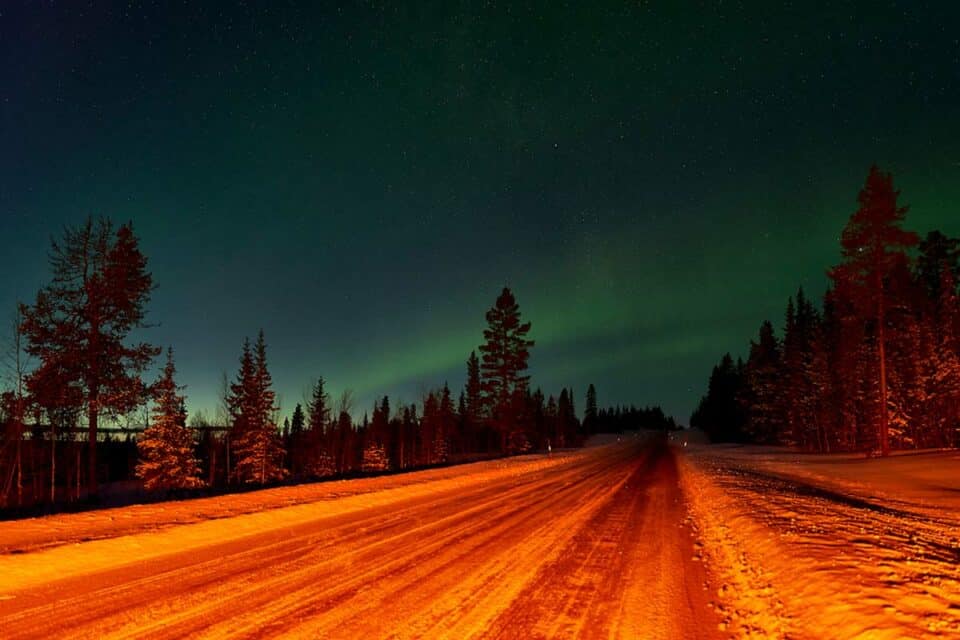 Best Time And Places To See The Northern Lights In Sweden