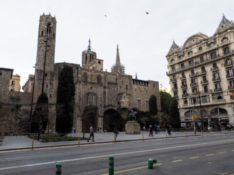 Exploring the Gothic Quarter, Barcelona — The Discoveries Of