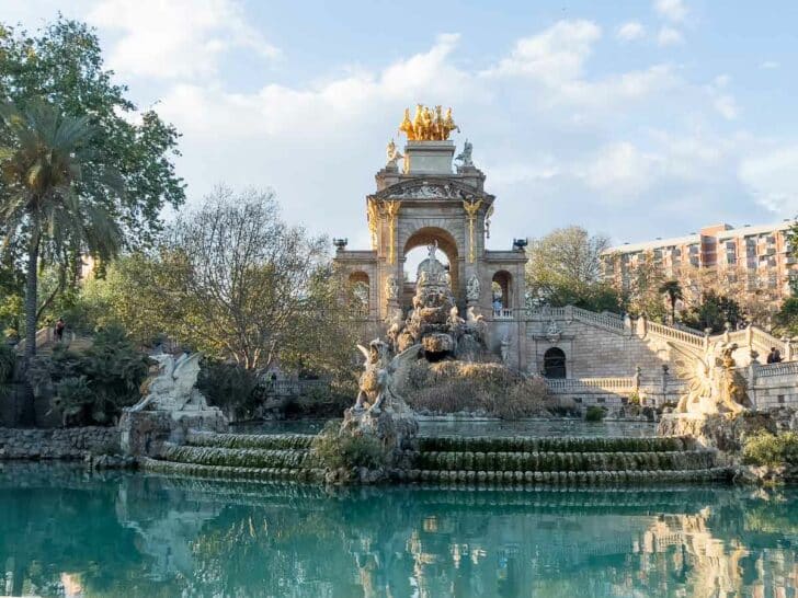 24 Iconic Landmarks in Barcelona — The Discoveries Of