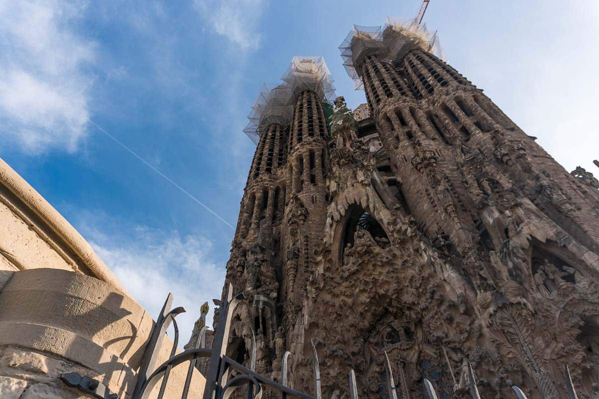 40+ Must Visit Landmarks In Barcelona Spain - The Geographical Cure